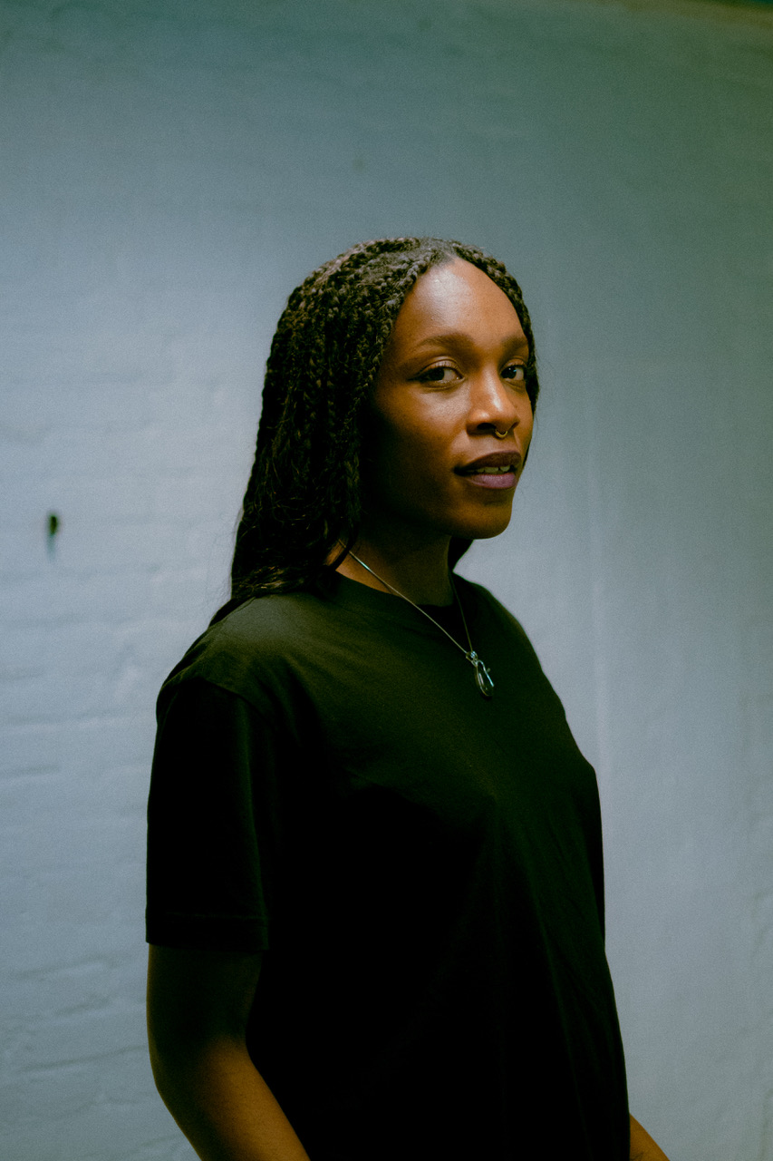 Liikkeellä marraskuussa etsii osallistujia Cherish Menzon Distorted Rap Choir -ryhmään